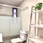 Apartament Spacious 2-bedroom & 2-bathroom At Gemelos 2